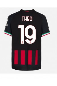 AC Milan Theo Hernandez #19 Fotballdrakt Hjemme Klær 2022-23 Korte ermer